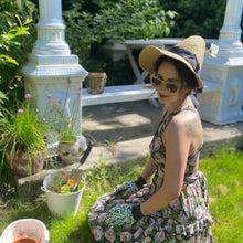 Load image into Gallery viewer, Garden Witch Bonnet