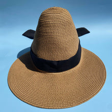 Load image into Gallery viewer, Garden Witch Bonnet