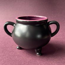 Load image into Gallery viewer, Ceramic Baking Cauldron