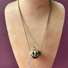 Load image into Gallery viewer, Vintage Jack O&#39;Lantern Necklace