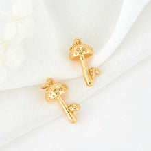 Load image into Gallery viewer, Gold Plated 3d Mushroom Charm